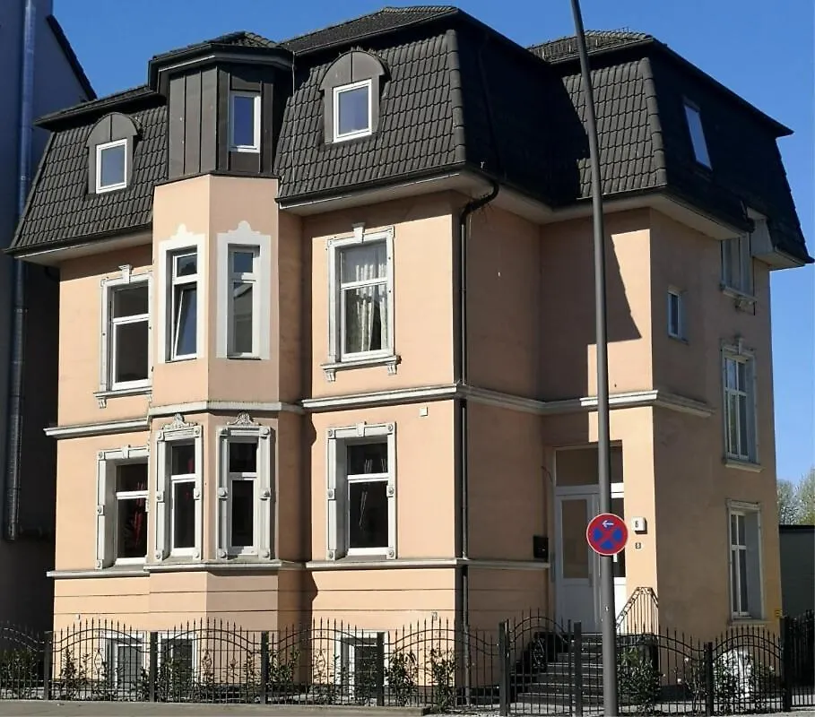 Villa Rosali Boutique Hotel, Winsener Strasse 6, 21077 Hamburg